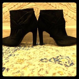 Gianni Bini Black Suede Booties size 7.5